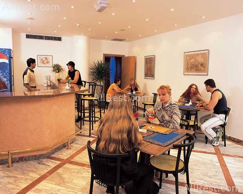 Pyramisa Suites Hotel & Casino 27